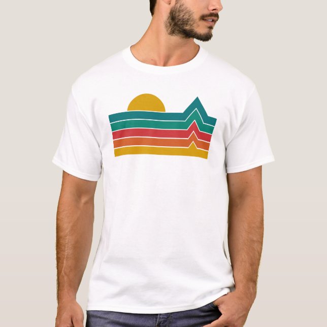 Minimalistische Sonne und Wellen T-Shirt (Vorderseite)