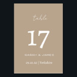 Minimalistische Taupe Script Wedding Personalisier Tischnummer<br><div class="desc">Elegante Taupe Script Personalisierte Tischnummer Card</div>
