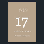Minimalistische Taupe Script Wedding Personalisier Tischnummer<br><div class="desc">Elegante Taupe Script Personalisierte Tischnummer Card</div>