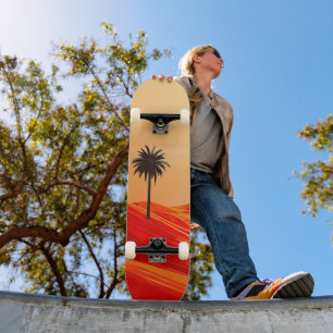 Minimalistische Wüstenoase Skateboard