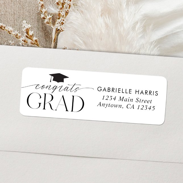 Minimalistischer Abschluss für Schwarz und Weiß (Black and White Minimalist Script | Graduation Return Address Label)
