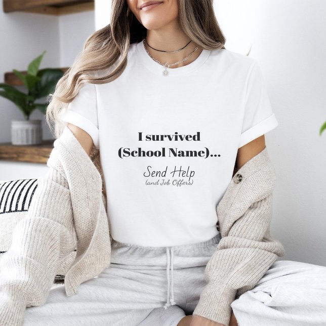 Minimalistischer Abschluss T-Shirt (Von Creator hochgeladen)