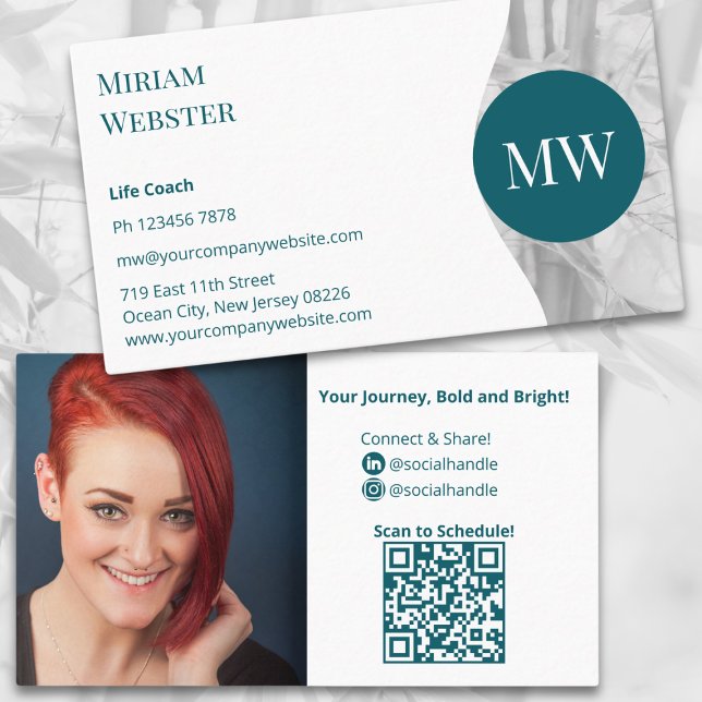 Minimalistischer Aquamariner White Life Coach Pers Visitenkarte (Minimalist Teal White Life Coach Personal Business Card, Landscape Format, Initials, Photo, Social)