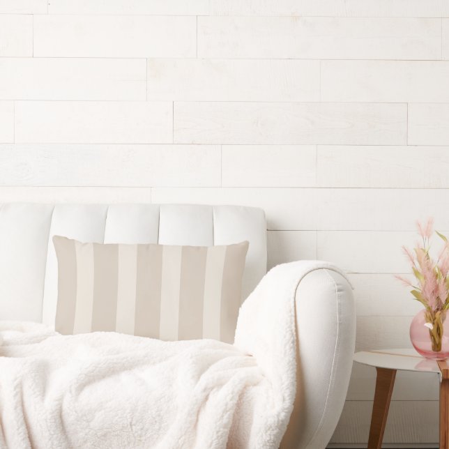 Minimalistischer Beige Streifen Lumbar Kissen (Liege)