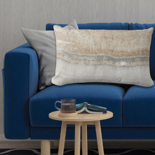 Minimalistischer, beige-weißer Marmor mit modernem Lendenkissen