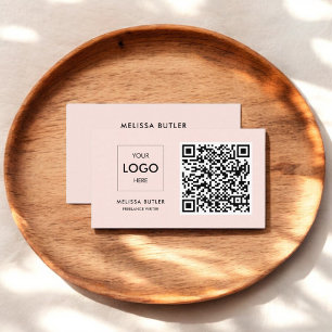 Minimalistischer Beruflicher QR-Code Rosa Visitenkarte