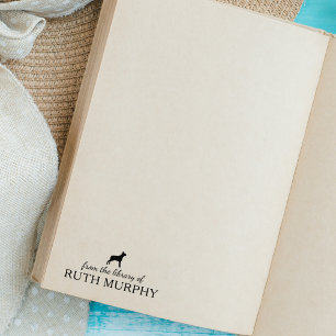 Minimalistischer Boxer Hund aus der Bibliothek, Bu Gummistempel
