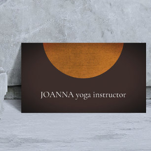 Minimalistischer brauner orangefarbener Yoga-Lehre Visitenkarte