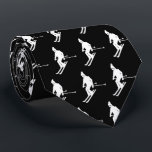 Minimalistischer Eleganter Winter Schwarz-weiß Krawatte<br><div class="desc">Cooles Wintermotiv-Design. Skifahrer in Vintagen Retroski-Anzügen. Wunderschönes Wintersportspendengeschenk für Skifahrer in Ihrem Kreis von Freunden,  Kollegen oder Familie. Whimsical Skier Kunstwerk Illustration Design. Skifahrer Ski Wohngestaltung,  Skiteam,  Skicoach Geschenk. Skilanglaufschuhe für ihn.</div>