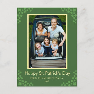 Minimalistischer Glücksklee St. Patrick's Day Foto Feiertagspostkarte