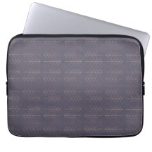 Minimalistischer Lila Pfeil Notebook-Sieb
