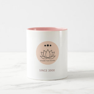 Minimalistischer Lotusblumen-Personalisierter-Zen- Zweifarbige Tasse