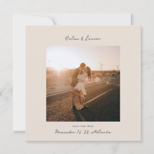 Minimalistischer moderner Boho-Beige-Quadrat-Foto- Save The Date