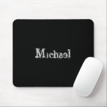 Minimalistischer moderner Monogrammname Schwarz-we Mousepad<br><div class="desc">Minimalistischer moderner Monogrammname Schwarz-weiß. Anpassbarer individuelle Name in schwarzer Farbe.</div>