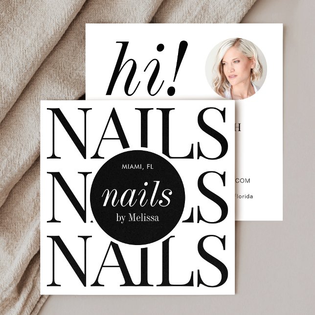 Minimalistischer Nagelkünstlerischer Salon Manicur Quadratische Visitenkarte (Stylish nails business cards with photo - perfect for nails spa, sail techs or nails boutique)