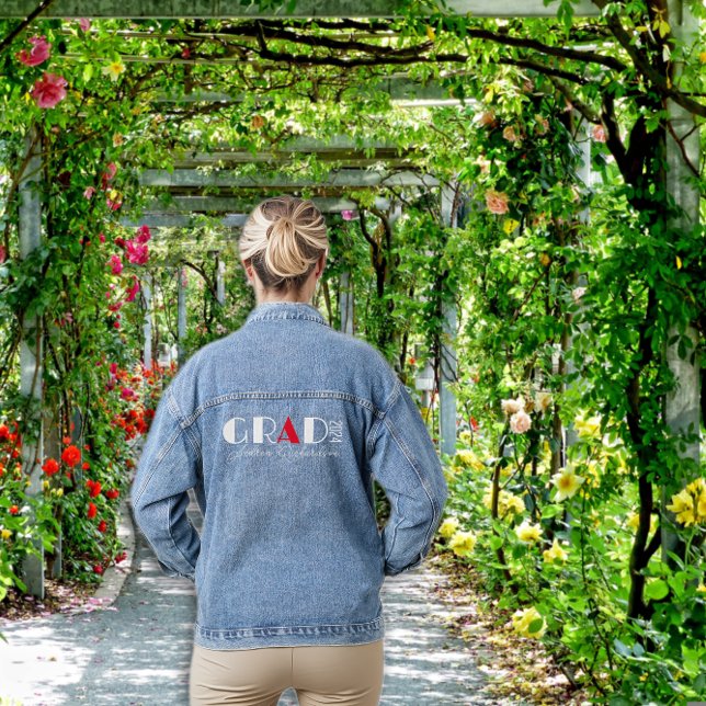 Minimalistischer Name des Abschlusses Jeansjacke (Von Creator hochgeladen)