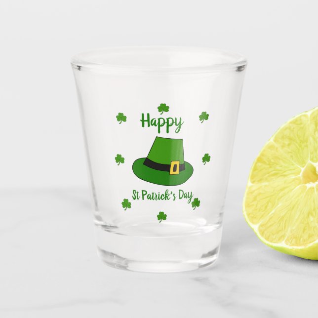 Minimalistischer Niedlicher Happy St Patrick's Day Schnapsglas (Vorderseite)
