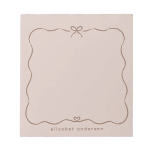 Minimalistischer Pastell-süßer Bogen Monogramm Nam Notizblock