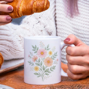 Minimalistischer pastellfarbener Blumenstrauß Kaffeetasse