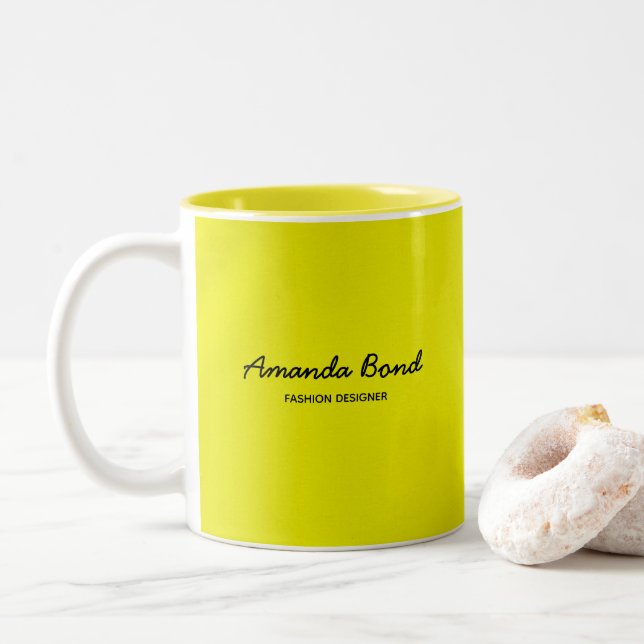 Minimalistischer Schattengelb Zweifarbige Tasse (Mit Donut)