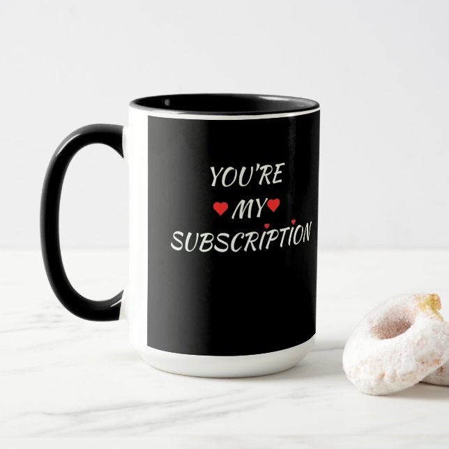 Minimalistischer Schwarz-Weiß-Valentins-Becher Tasse (Mit Donut)