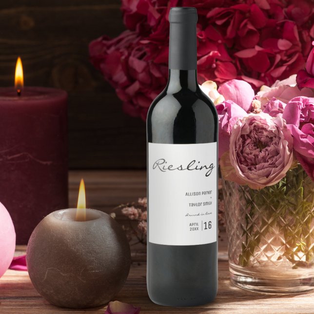 Minimalistischer weißer und schwarzer Schriftart H Weinetikett (Von Creator hochgeladen)