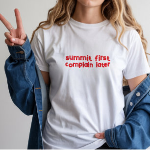 Minimalistisches Berg-Shirt mit einfachem Liniende Tri-Blend Shirt
