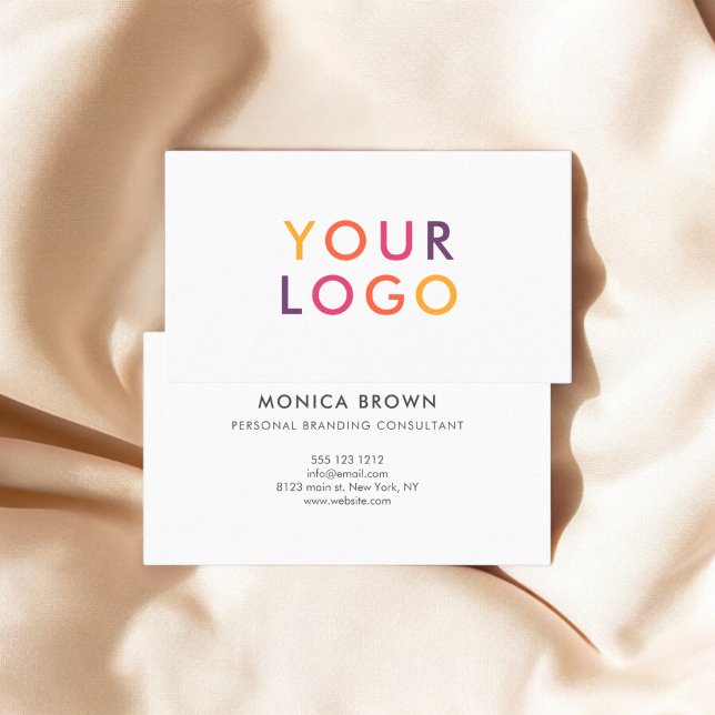 Minimalistisches Berufliches Weiß Visitenkarte (Von Creator hochgeladen)