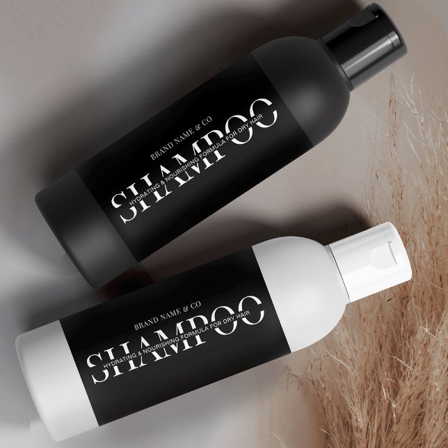 Minimalistisches Black Shampoo Duschgel-Etikett (Stylish skincare packaging design featuring serif fonts, simple layout on black background)