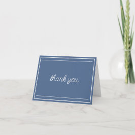 Minimalistisches Dusty Blue & White Script Dankeskarte