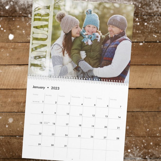 Minimalistisches einfaches Foto Monate Coole Typog Kalender (Von Creator hochgeladen)