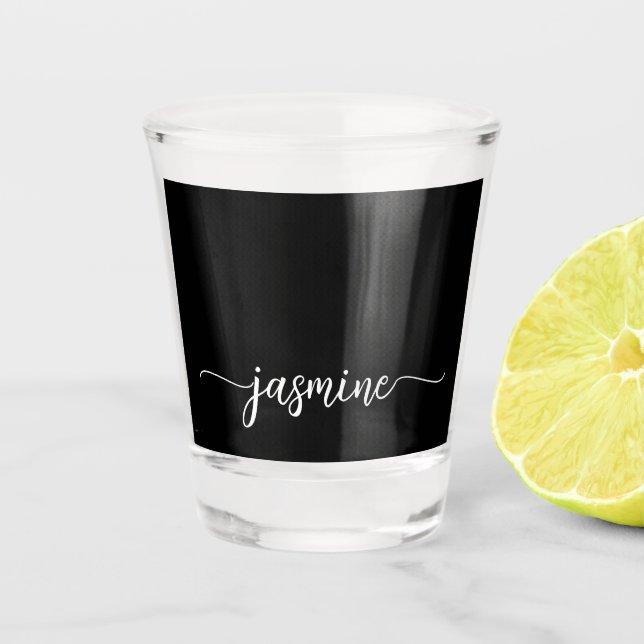 Minimalistisches einfaches Schwarzes Monogramm-Gir Schnapsglas (Vorderseite)