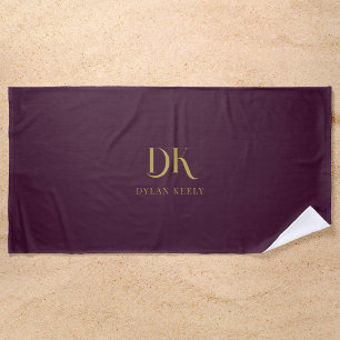 Minimalistisches, elegantes Monogram Dark Red Gold Strandtuch
