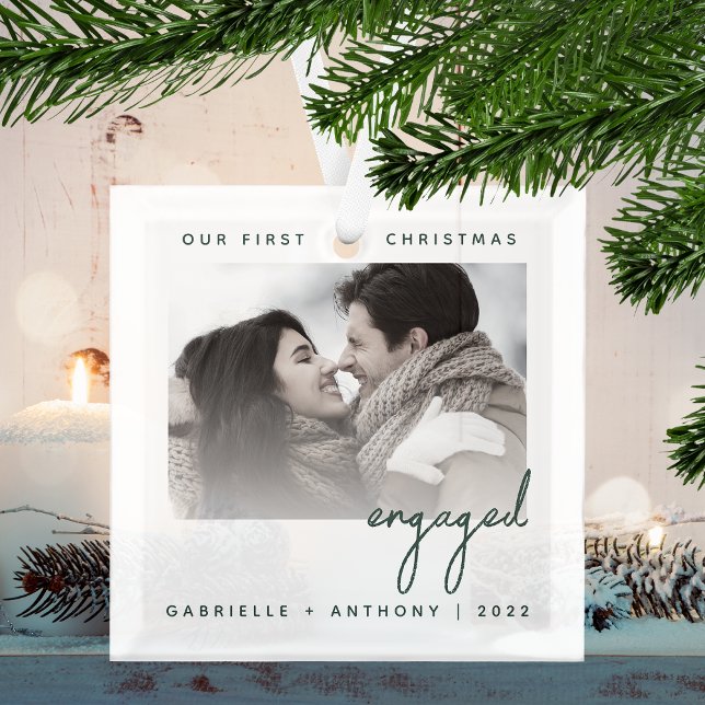 Minimalistisches Foto Erstes Weihnachtsfest Verlob Ornament Aus Glas (Von Creator hochgeladen)