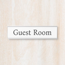 Minimalistisches Gästezimmer