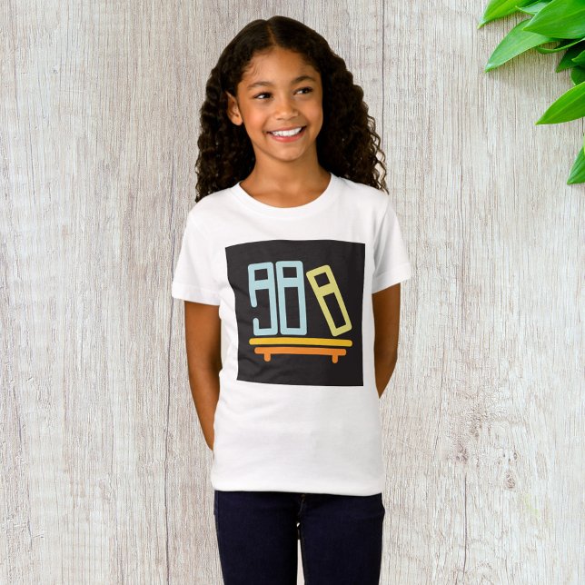 Minimalistisches grafisches Symbol der virtuellen  T-Shirt (Von Creator hochgeladen)