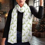 Minimalistisches Grünes Hirschmuster Weihnachten Schal<br><div class="desc">Dieser elegante Chiffonschal zeichnet sich durch ein minimalistisches grünes Hirschmuster aus, das perfekt dazu geeignet ist, Ihrem Wintergarten eine stilvolle Touch hinzuzufügen. Ideal für Ferien-Ansammlungen, Weihnachts-Party oder lässige Alltagsbekleidung, präsentiert das delikate Design Hirschhirsche-Silhouetten auf einem weißen Hintergrund. Dieses leichte Schal ist ein tolles Urlaubsgeschenk für festliche Mode. Das weiche und...</div>