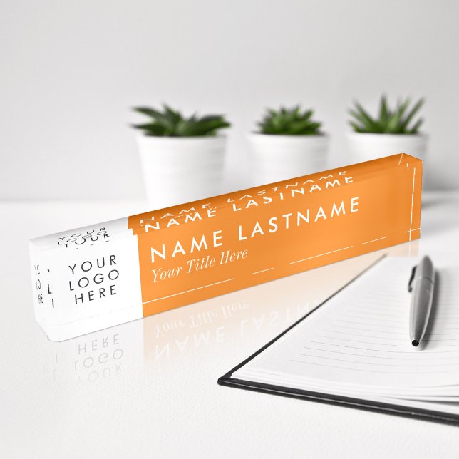 Minimalistisches, helles Orange Logo Namensplakette (Von Creator hochgeladen)