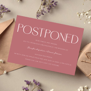 Minimalistisches Hochzeitsupdate verschoben Pink Einladung
