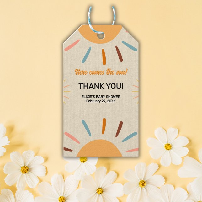 Minimalistisches Kunsthandwerk kommt hier zur Son  Geschenkanhänger (Von Creator hochgeladen)