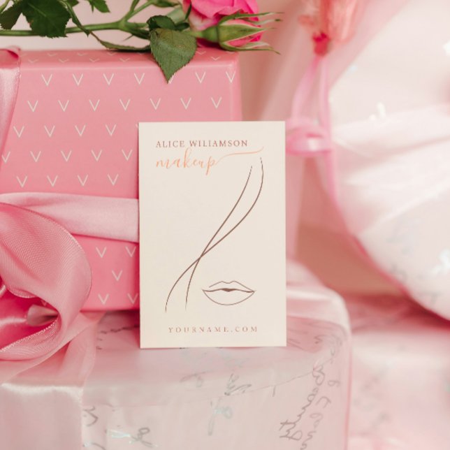 Minimalistisches Light Peach Makeup Artist Line Ar Visitenkarte (Von Creator hochgeladen)