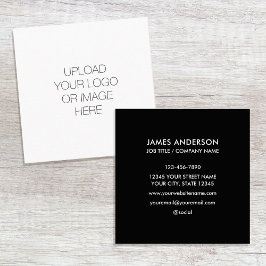 Minimalistisches Logo Schwarz-weiß Quadratische Visitenkarte