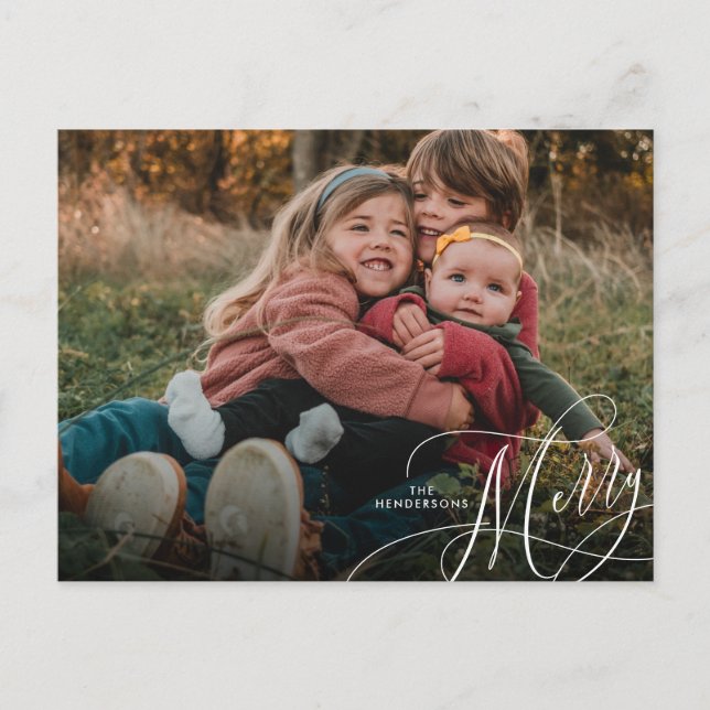 Minimalistisches Merry Script Holiday Foto Postkarte (Vorderseite)