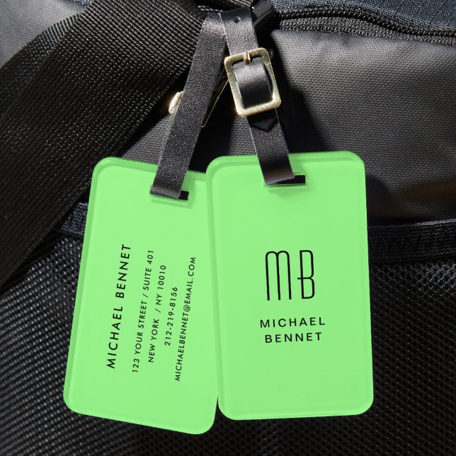 Minimalistisches Mit Monogramm Grün Gepäckanhänger (Minimalist Monogrammed Green Luggage Tag)
