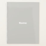 Minimalistisches, modernes, blassgraues, individue planer<br><div class="desc">Minimalistisch modernes,  blassgraues Sonderjahr,  Text,  Name,  Initialen oder monogramm personalisierter Planer. Benutzerdefinierter weißer Text auf blassgrauem,  schlichtem,  solidem Hintergrund.</div>