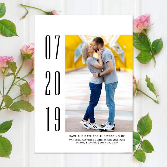 Minimalistisches modernes Foto Save the Date | wei (Minimalist Modern Photo Save the Date - White)
