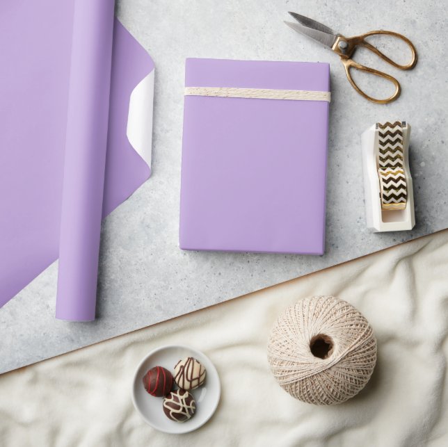 Minimalistisches Modernes Lila Geschenkpapier (Kunsthandwerk)