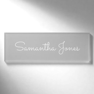 Minimalistisches modernes Mitarbeitergeschäft Grau Namenschild