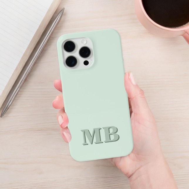 Minimalistisches modernes Salbeigrün-Initial-Monog iPhone Hülle (Von Creator hochgeladen)