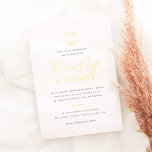 Minimalistisches Monogramm Elegantes Foto Feierlic Folieneinladung<br><div class="desc">Fügen Sie Ihren Hochzeitseinladungen Glanz mit Goldfolie, Silber oder Rose! Diese elegante Hochzeitseinladung enthält ein individuelles Echtfolienhochzeitsmonogramm, das sich oben auf der Karte befindet. Das Monogramm verbindet die Initialen der Paarnamen mit einer foliengeprägten rustikalen, handgezeichnet Blattschilderung. Der erste Name ist in foliengepresster Chic-Schrift-Kalligrafie geschrieben, der zweite in foliengepressten klassischen Serif-Hauptstädte....</div>